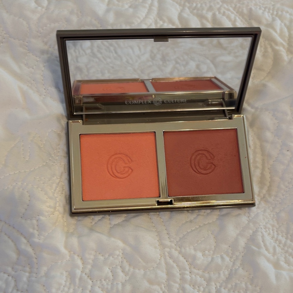 Gray Makeup Palette